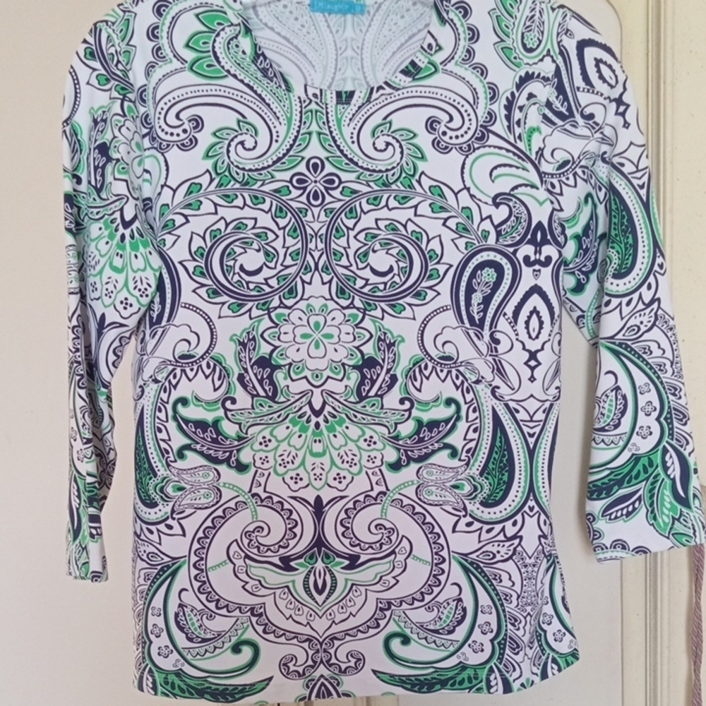 J. McLaughlin Green and White signature Tee in Catalina Cloth